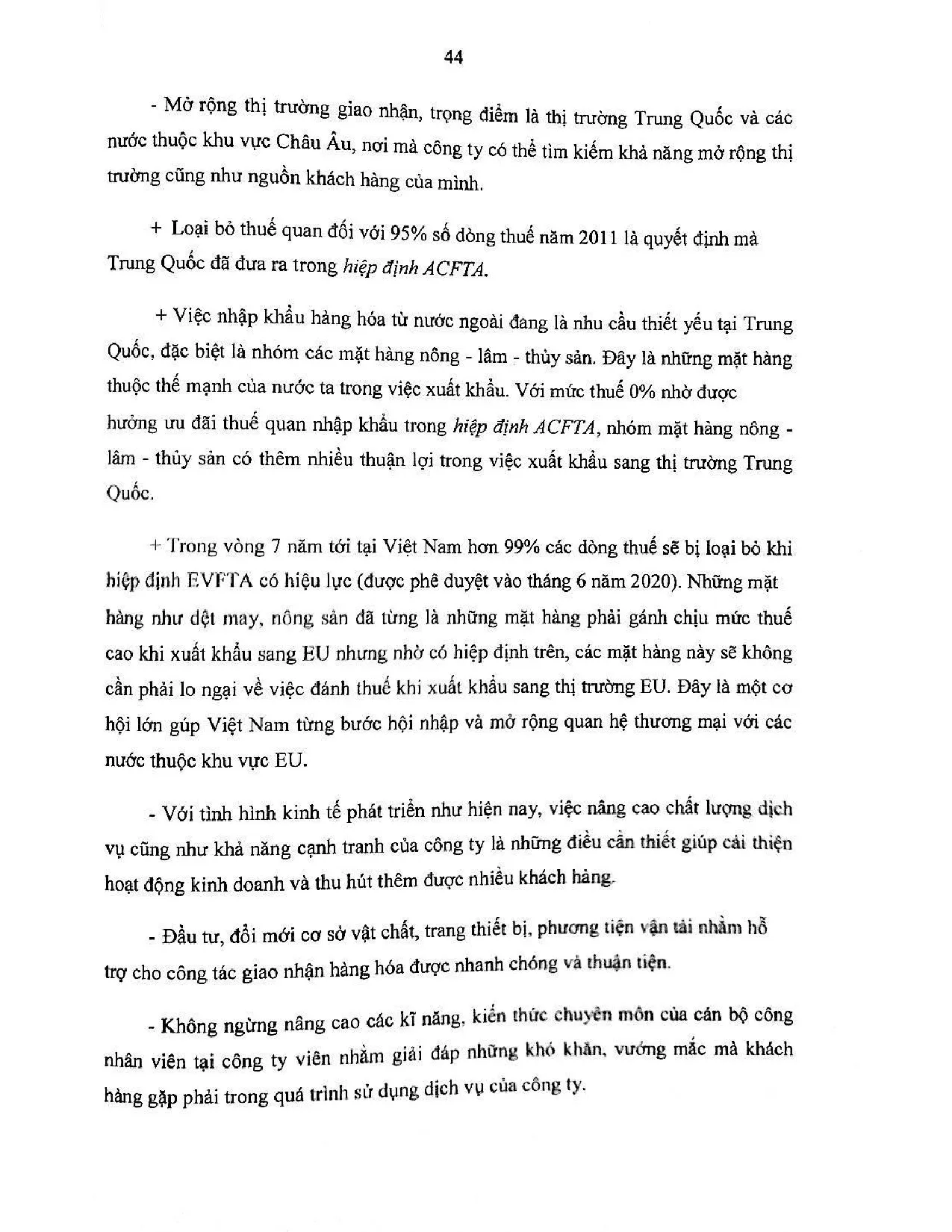 Đồ án tốt nghiệp - Hoàn thiện quy trình giao nhận hàng hóa xuất khẩu bằng đường biển tại công TTGNCT - Trang 52